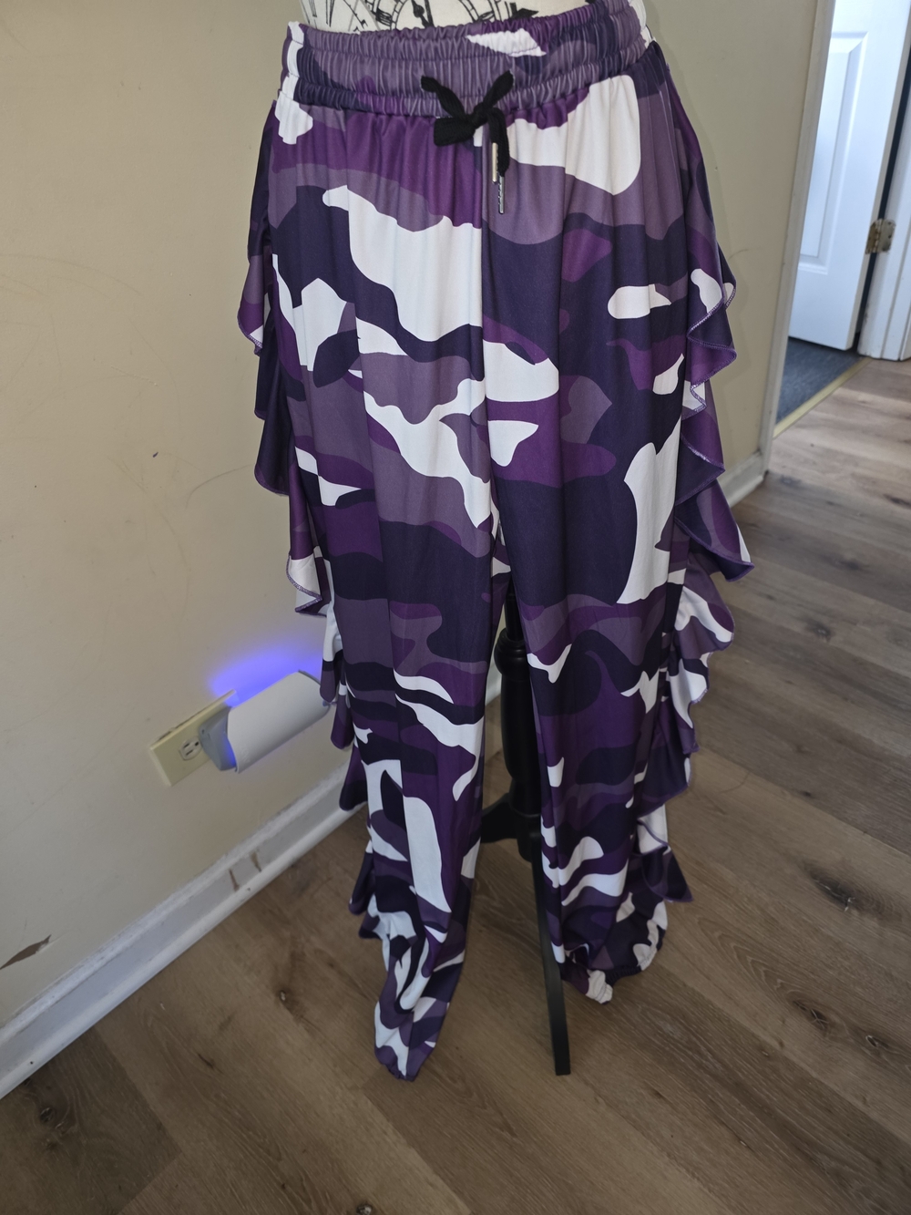 Purple Camouflage Ruffle Wide-Leg Pants